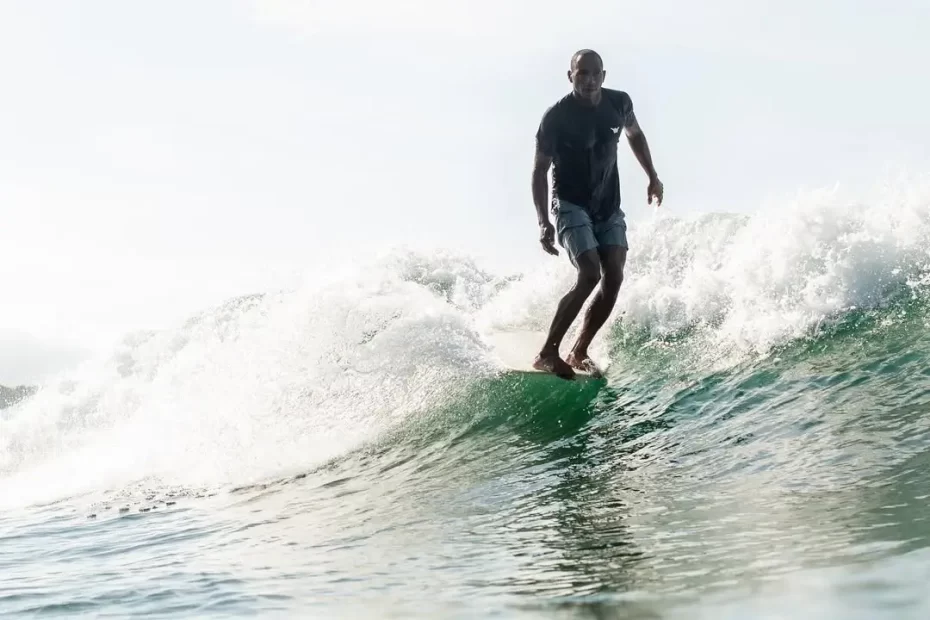Navarro Agroalimentos patrocina Jefson Silva no longboard